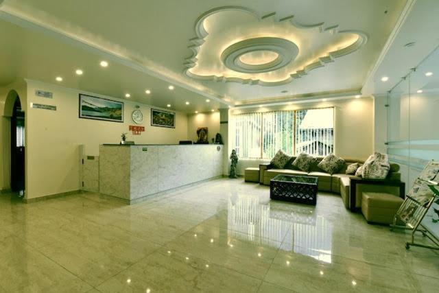 מנאלי Hotel Bodh International מראה חיצוני תמונה